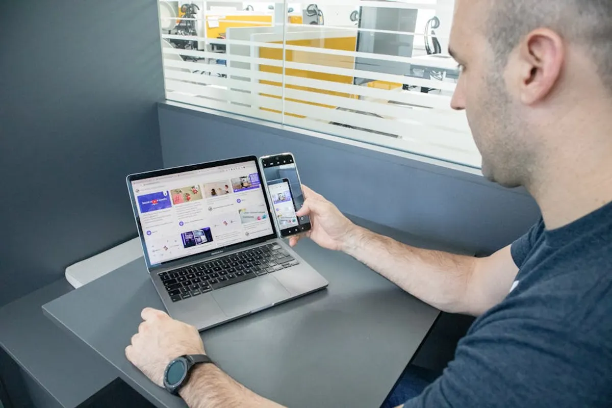 How fontmirror.com Fits Into Modern App and Tech Search Trends