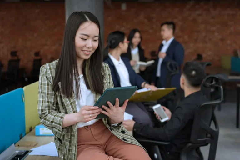 How to Create Employee Onboarding Videos