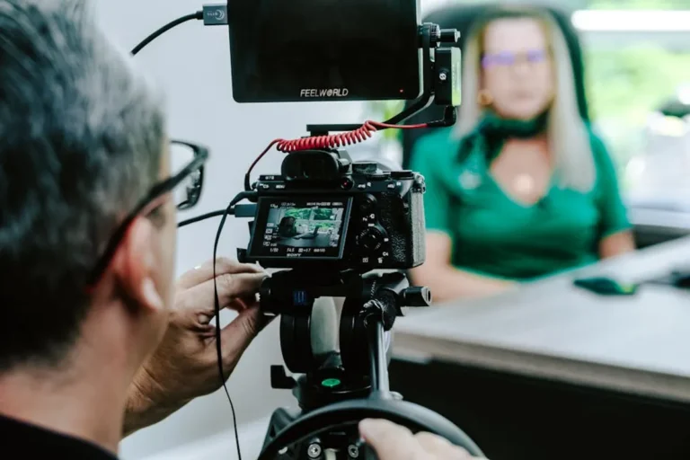 What training films and workplace learning Publishers Can Learn From Search Interest in lapzoo.com